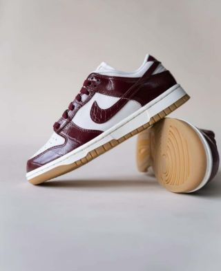 Nike Dunk Low Red “Croc” jsou momentalně na našem e-shopu v akci již od 1.390,- kč 🤯. Tenisky jsou dostupné pouze ve...